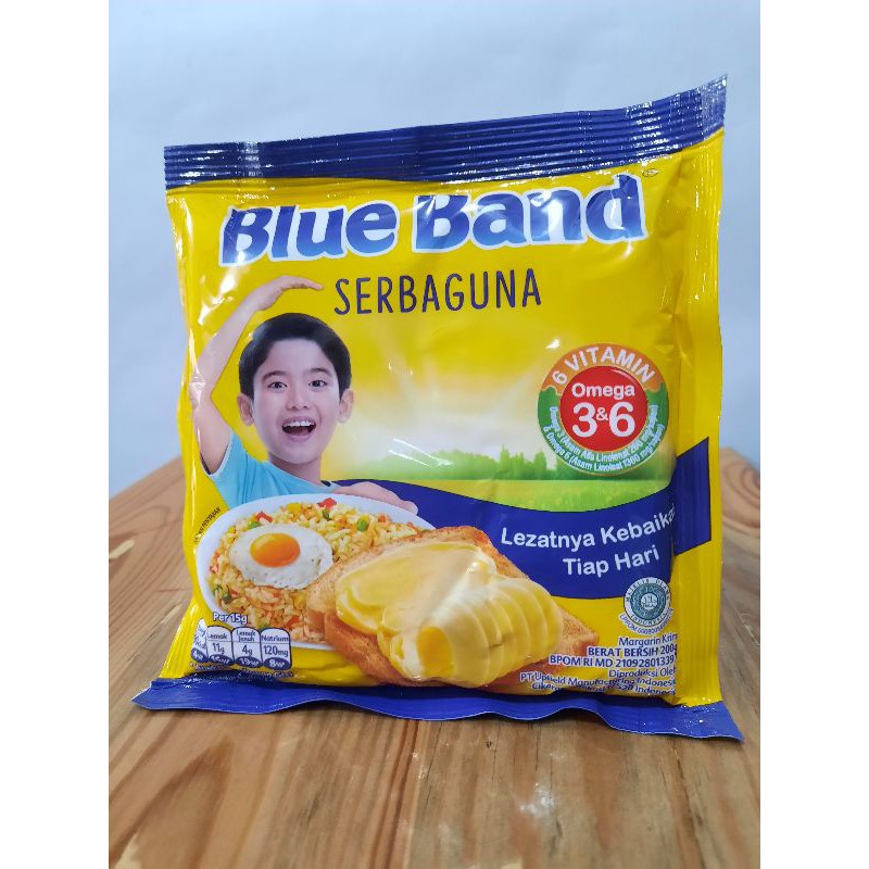 

BLUEBAND SERBAGUNA MARGARIN 200 GR