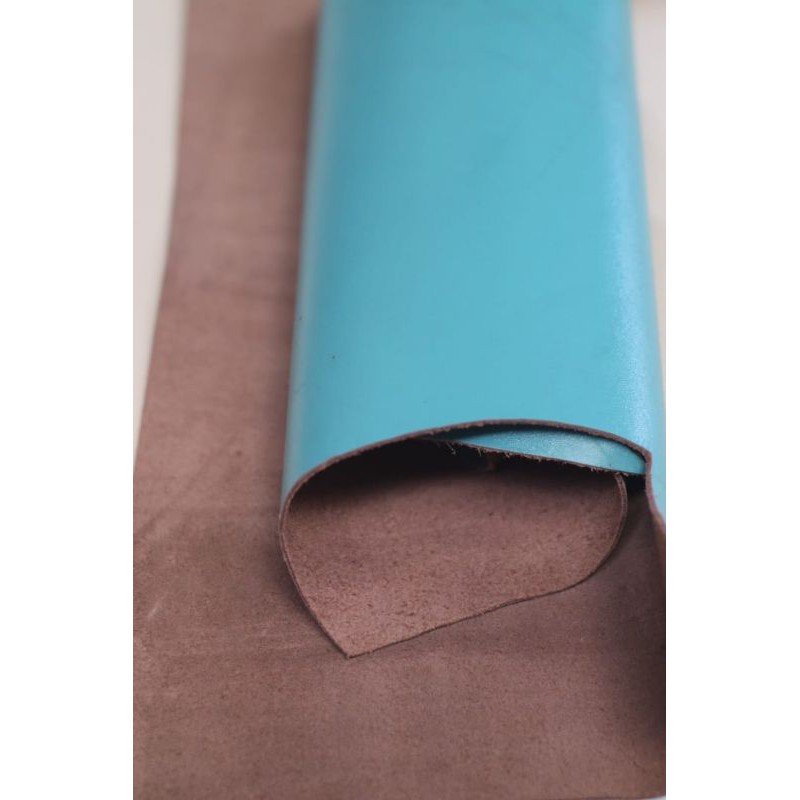 kulit sapi lembaran Fullgrain/Chrome warna tosca