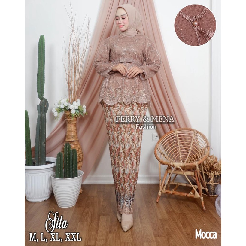 ADE&gt; SET KEBAYA SITA - KEBAYA TULLE REMPEL MUTIARA - OUTFIT KEBAYA PESTA CANTIK - OOTD WISUDA CANTIK