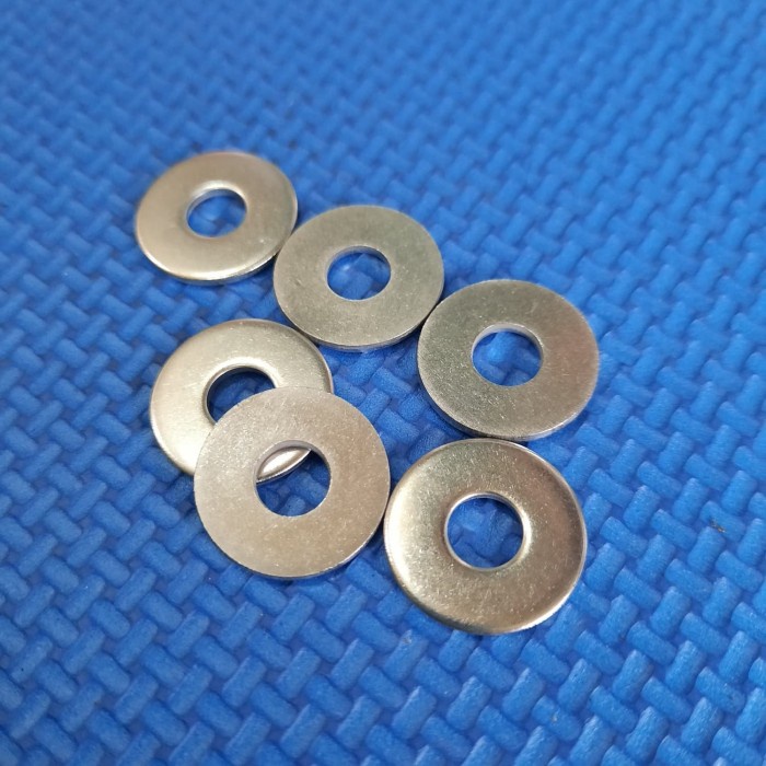 ring 10 lebar stainless