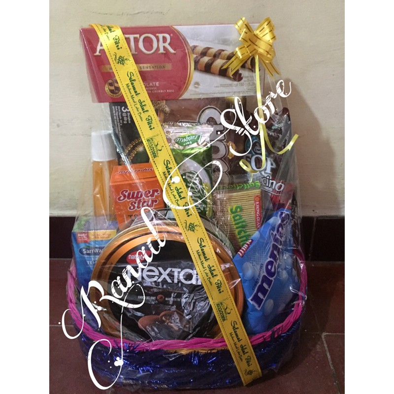 

Parcel Idul Fitri / Parcel Lebaran / Parcel Natal / Hampers / Parcel Snack B