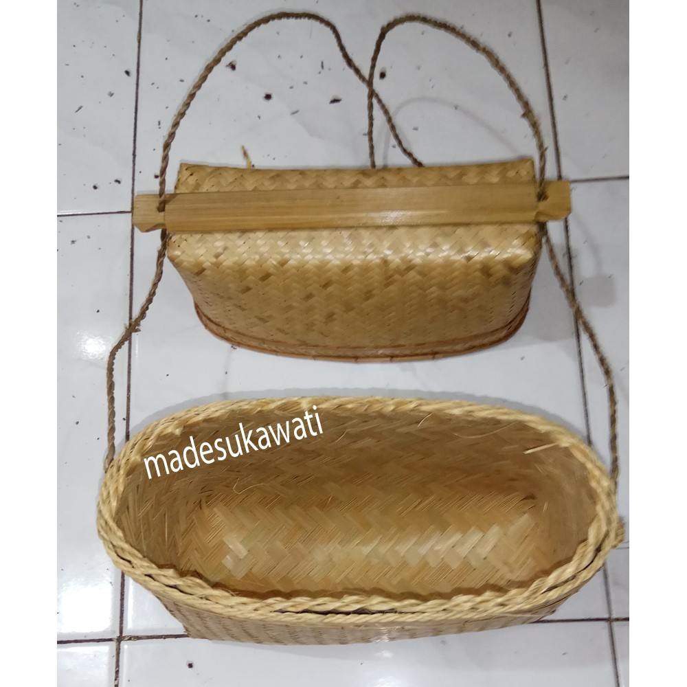 Tas klasik anyaman bambu bali