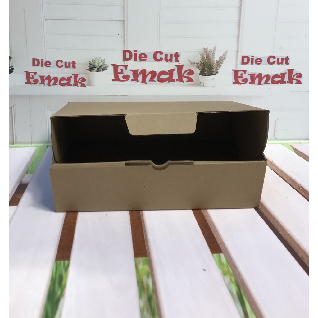 kardus uk.25x15x7 cm  kotak box karton Die Cut-3