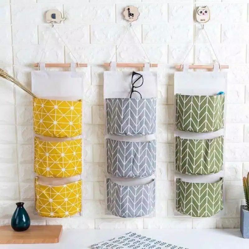 FUTAKO Pouch Gantung 3 Sekat Storage Bag Gantung Motif / Organizer 3 Sekat WARNA RANDOM