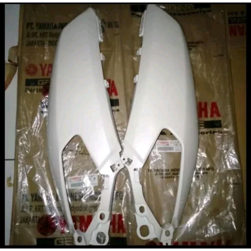 COVER BODY BELAKANG KANAN KIRI NMAX OLD 2015-2019 ORI YAMAHA Putih