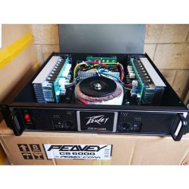 Power Amplifier Peavey CS 6000