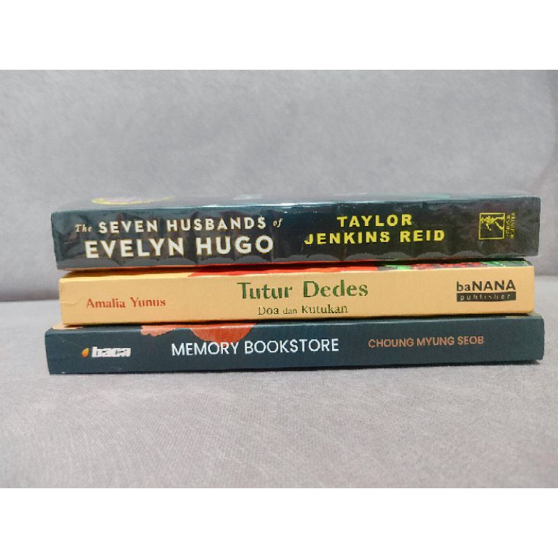 PRELOVED THE SEVEN HUSBANDS OF EVELYN HUGO