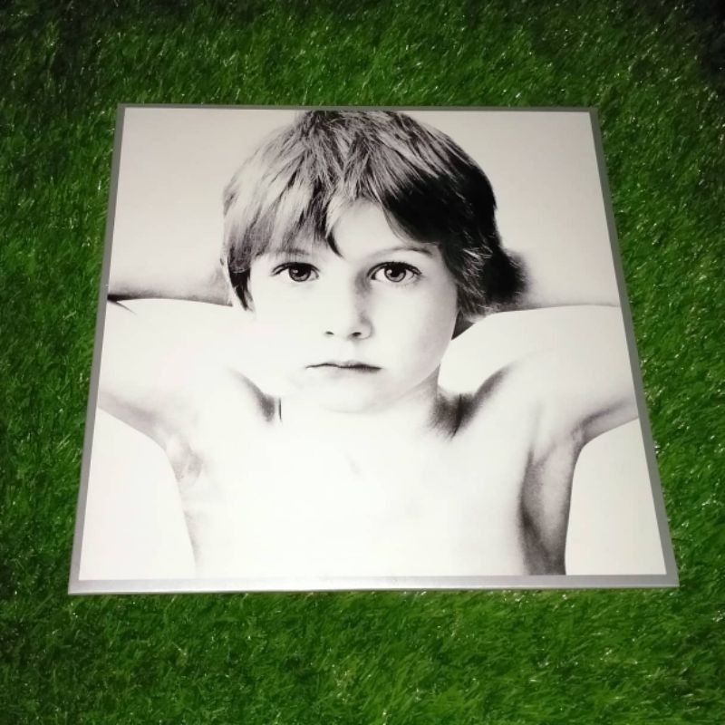 vinyl U2 boy
