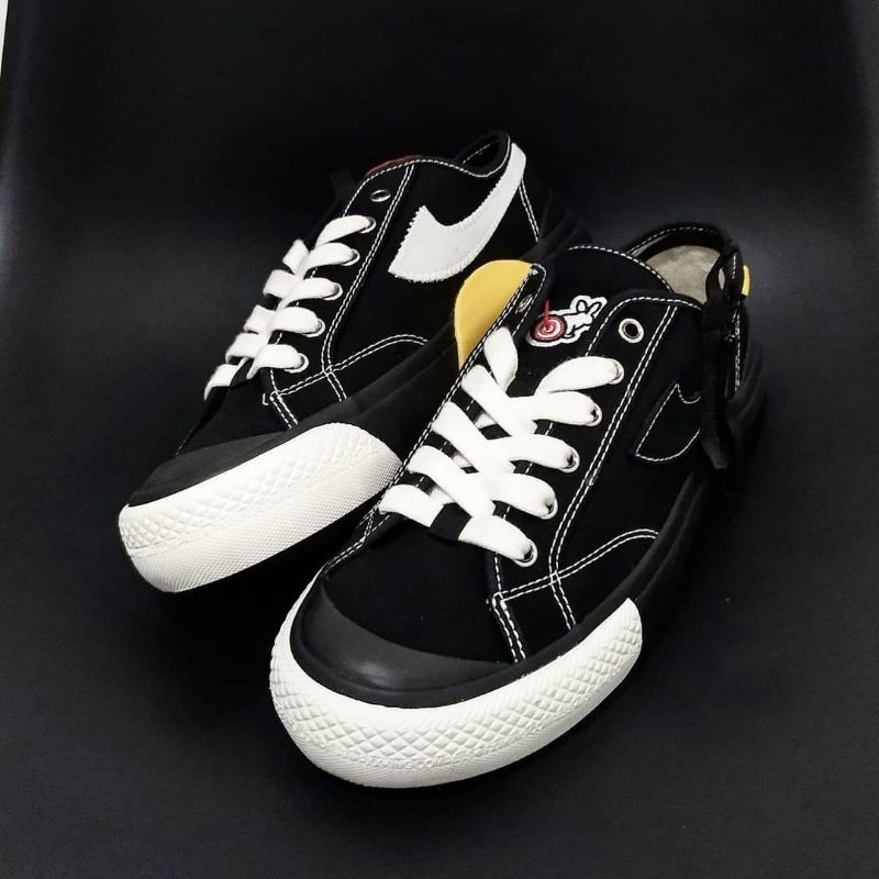 Compass FR2 Fxxking rabbit V2 Original