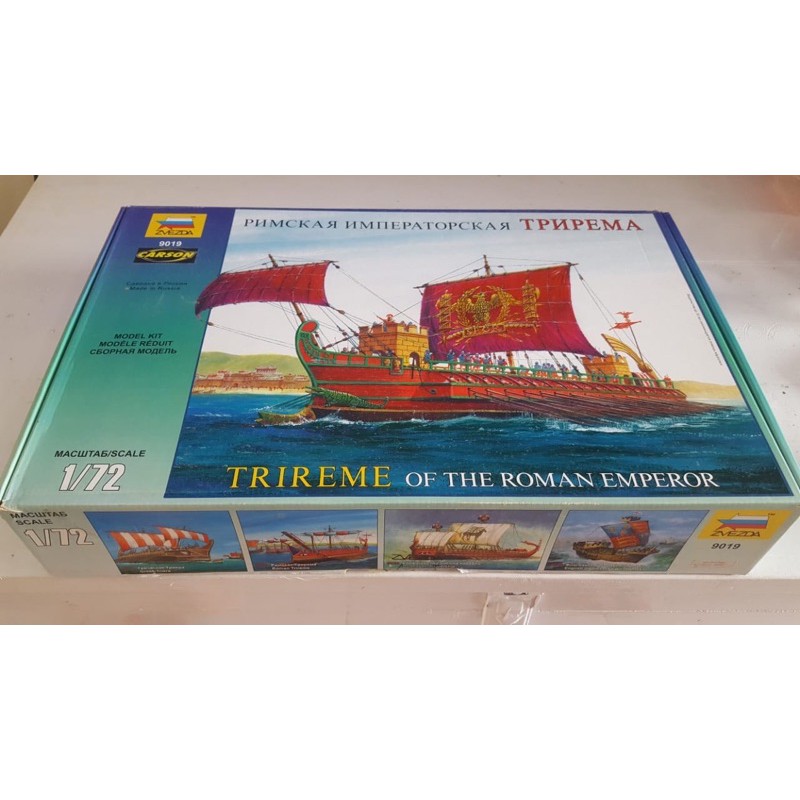 Model kit kapal perang Trireme kapal kaisar Romawi 1/72 -Zvezda
