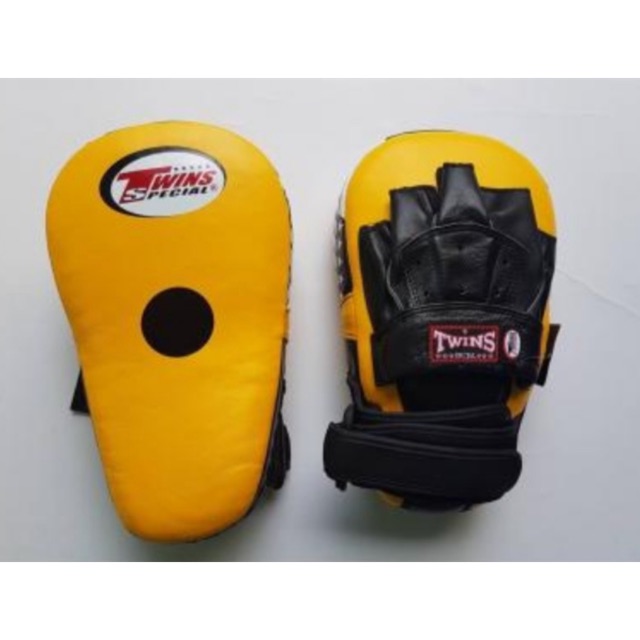 Fokus pad Twins PML 19 / Pad Muaythai dan Boxing / 3 pasang