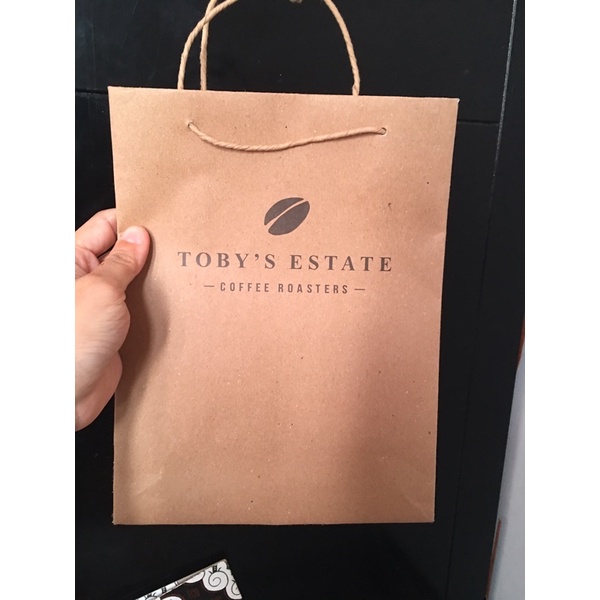 

paper bag shopping Toby estate