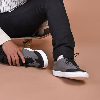 ATOM GREY BLACK |ManNeedMe x FSTP| Sepatu Sneakers Pria Casual ORI