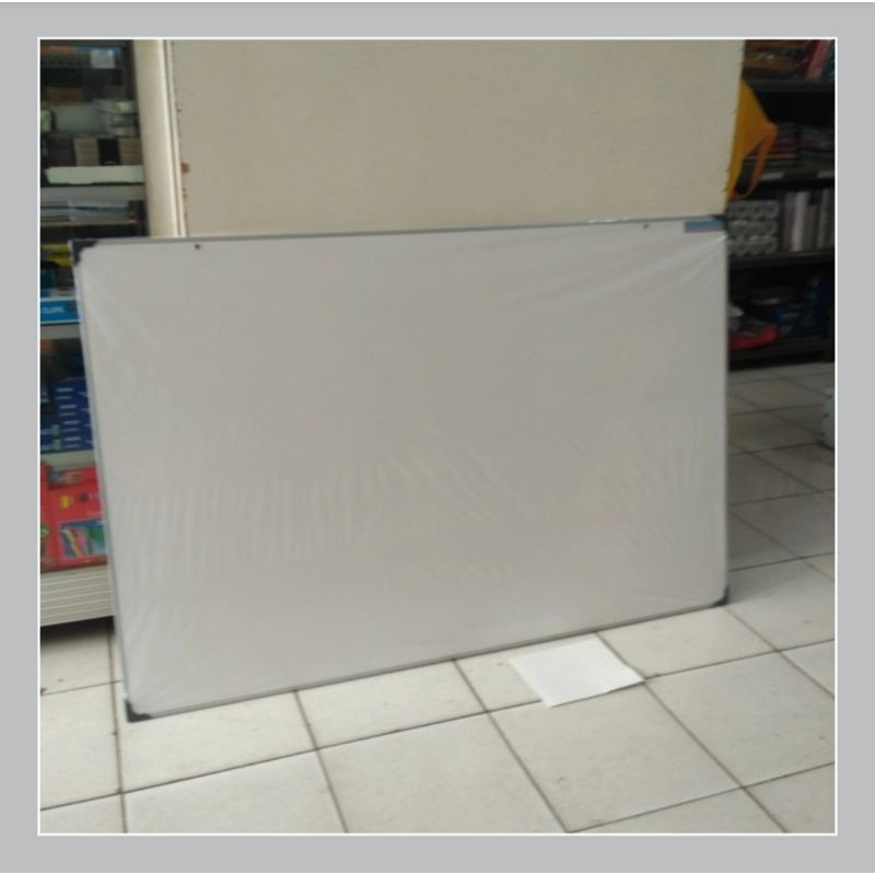 

Cemerlang White Board Single Face/Papan Tulis Gantung Ukuran 80 cm x 120 cm.