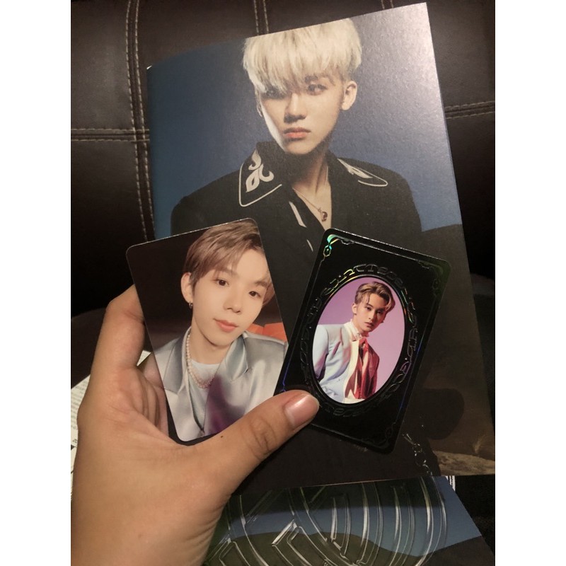 Nct2020 resonance Shotaro PC & Mark Yearbook (read desc)