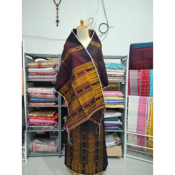 Pucca Bintik Kopi Gosong Gold Songket Tarutung