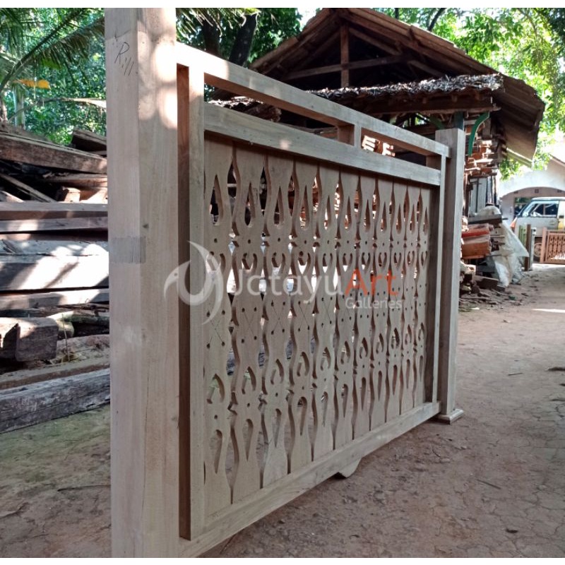 Ralling pagar kayu pendopo joglo kayu jati lawas