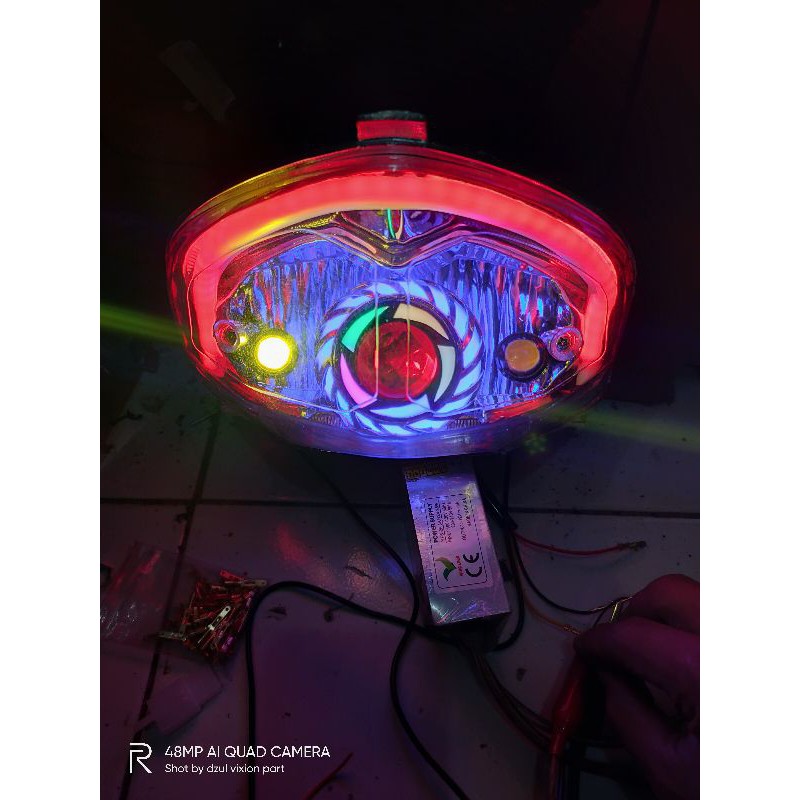 Stoplamp vixion lama/lampu belakang projie vixion/lampu belakang vixion lama projie