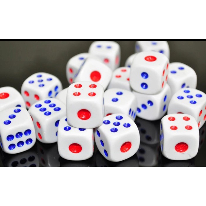 Dadu Mainan PVC Dice Board games Dot Domino Kartu Uno 18mm x 1.8cm