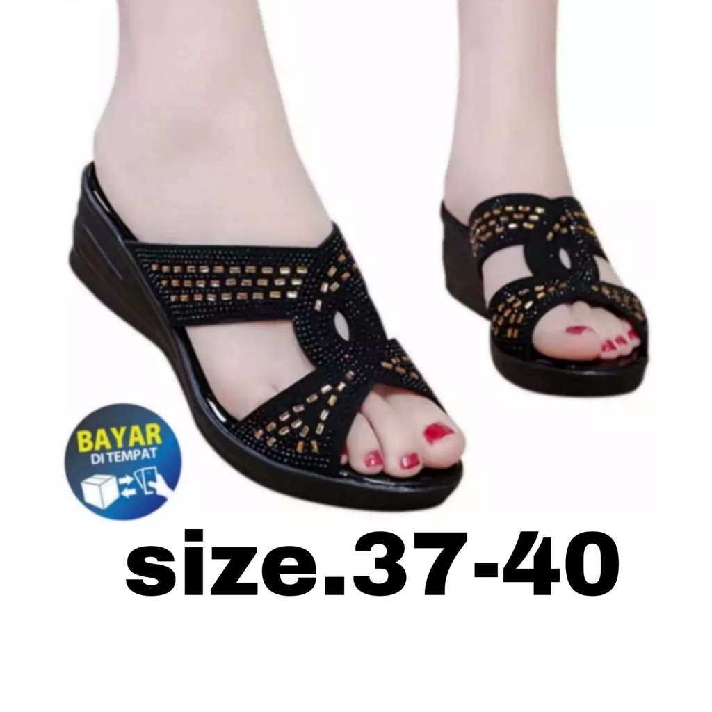 Sandal Wedges Wanita Kicker Terbaru 2021