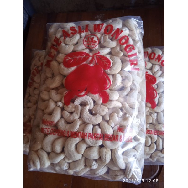 

Kacang mete asli wonogiri panen baru