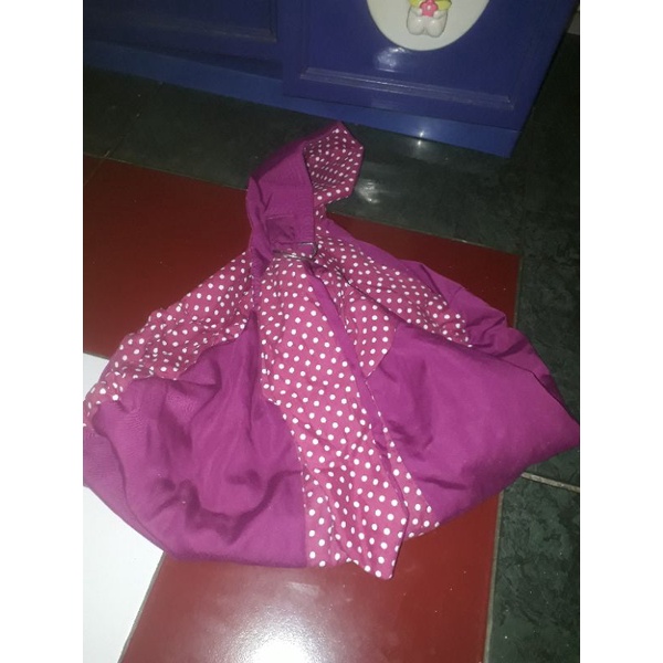 Gendongan samping OKIYO