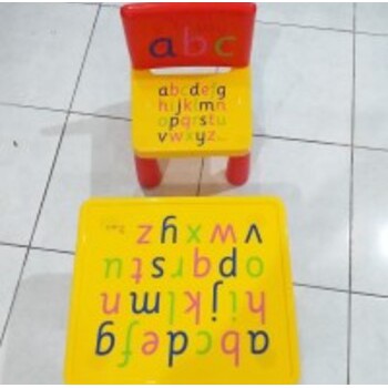 1 set meja makan Kursi Anak/Meja Belajar Anak + Kursi Set 40X35cm OK***