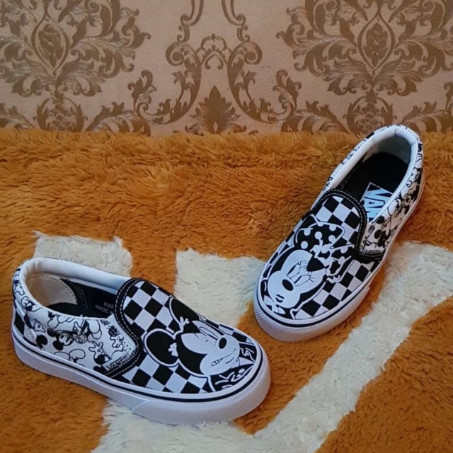 Sepatu Anak - Vans Slip On Mickey Mouse Black White - GO
