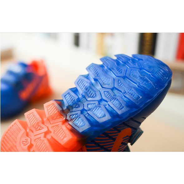 Sepatu Sports  Lampu LED Anak-anak 1 Tahun