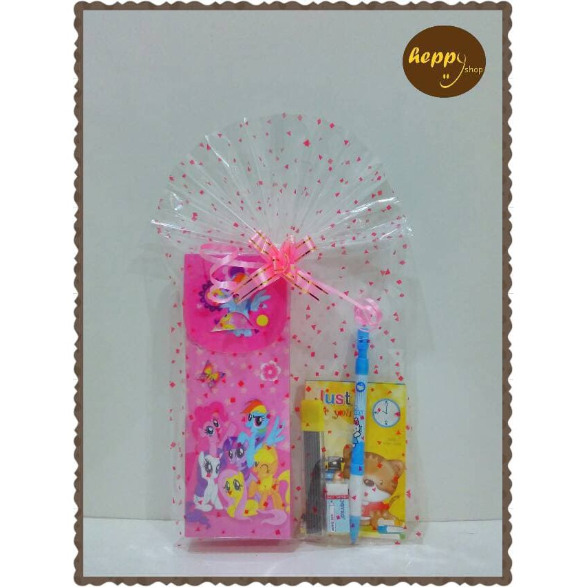 

Paket Alat Tulis Pensil Mekanik + Notes (Souvenir Ultah)