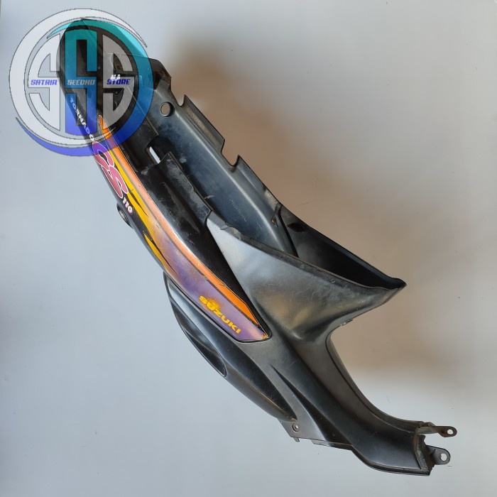 ORIGINAL COVER BODY BODI BELAKANG SET SUZUKI SHOGUN TORNADO 110 ORI