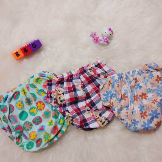 Celana dalam anak peremouan motif campur isi 3pcs