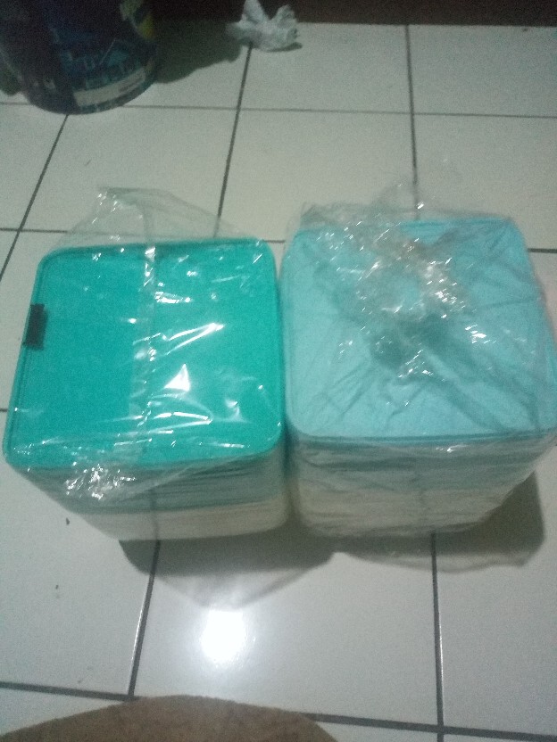 Thinwall 2000 Ml + Tutup Warna Biru Muda Merek Fim Harga 1 Roll Isi 25 Pcs