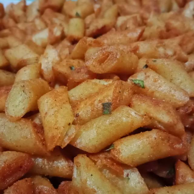 

Keramat (Keripik Enak dan Nikmat)
