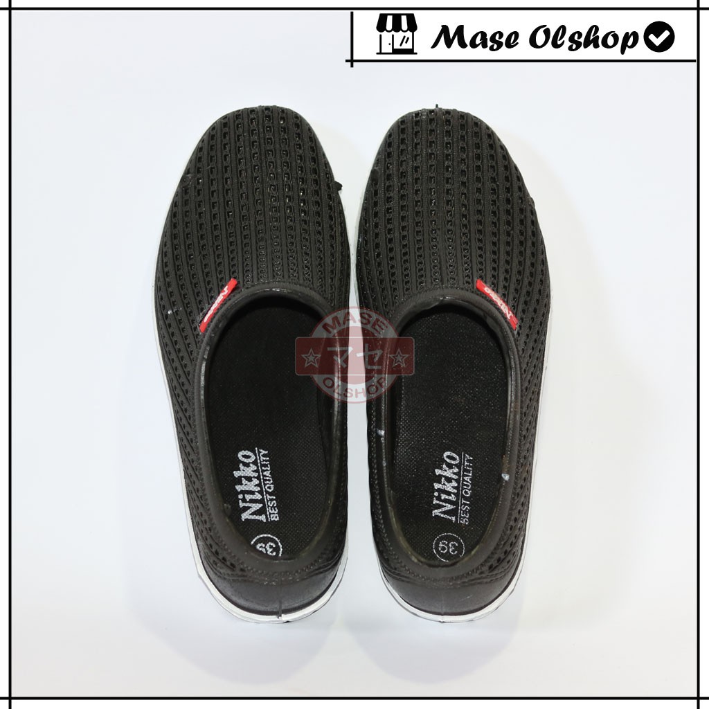 Sepatu Karet Pria Slip On Murah Nikko 8152