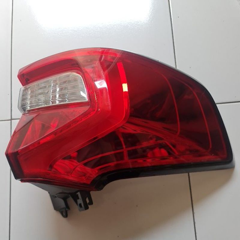 STOPLAMP LAMPU BELAKANG ALL NEW SUZUKI ERTIGA 2018-2019 KANAN ATAU KIRI