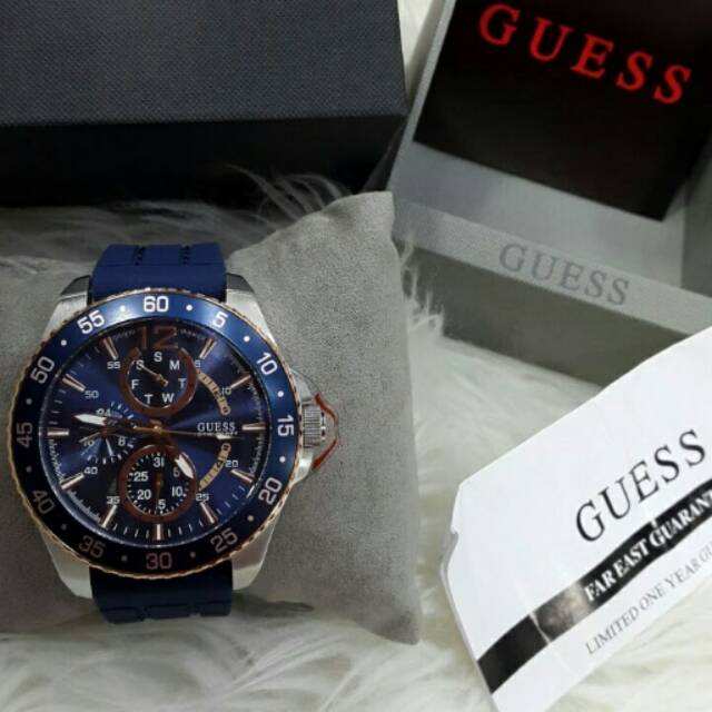 Jam Tangan Pria Guess W0798G2 Rubber ( Karet ) Original Murah
