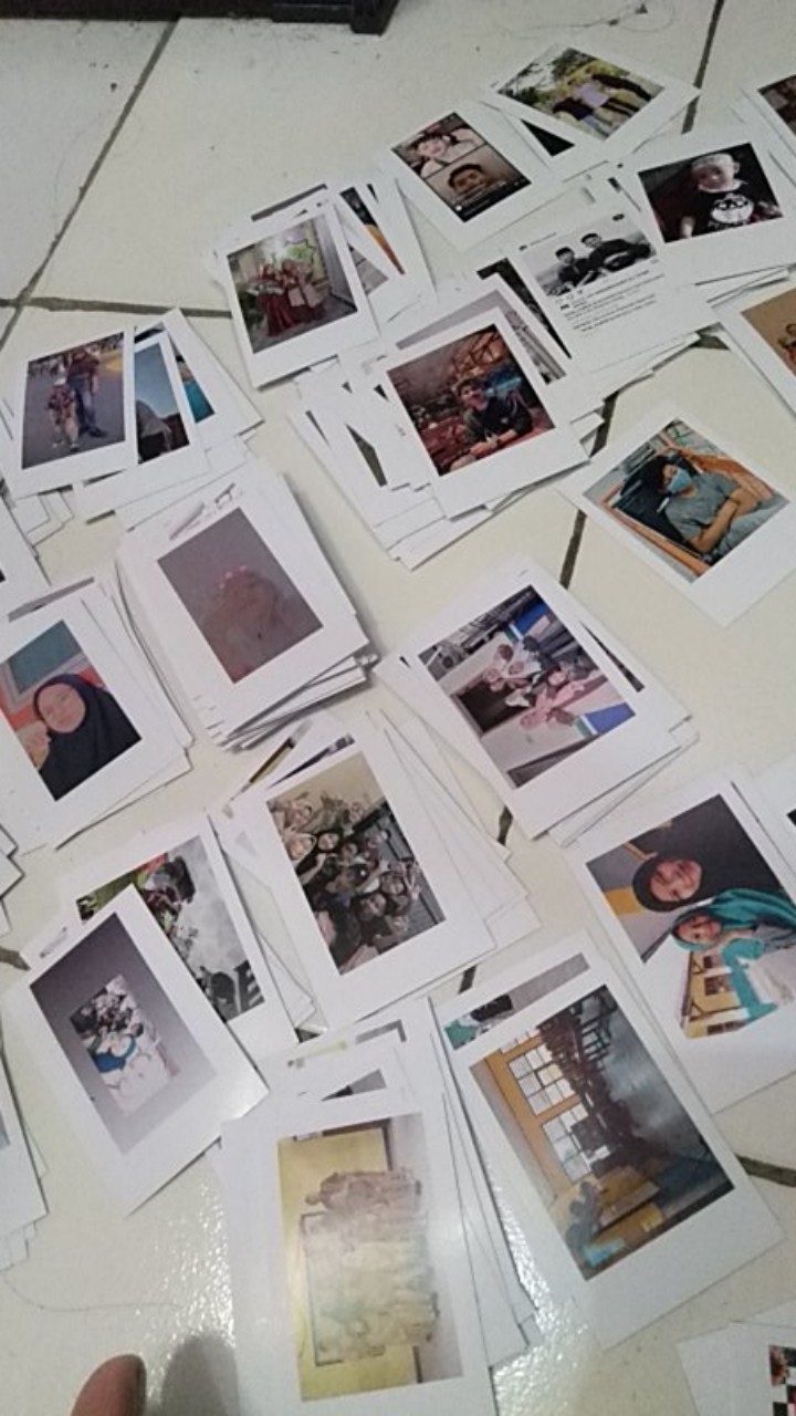 Cetak Foto Polaroid Ukuran 2r 6x9 Cm - Dekorasi Hiasan Dinding Foto Custom