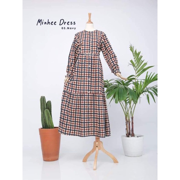 VIRALL/ DRESS MINHEE/ DRESS KOTAK/ DRESS BY ETUZI