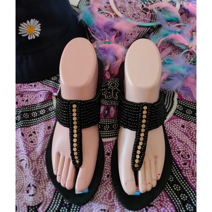 Sendal Etnik Bali new collection