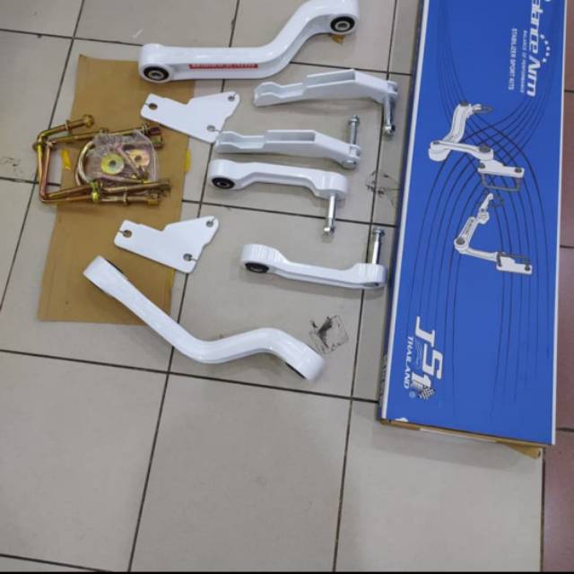 Balance arm JS 1 stabiliser sway bar Toyota Fortuner vnt trd