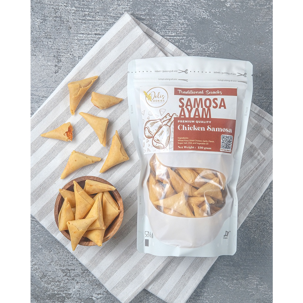 

Snack Keripik Samosa Ayam Delis Cookies by Defalira