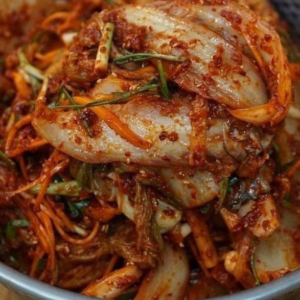 

HARGA PROMO 1kg Fresh Korean Kimchi in Jar (Sawi / Lobak /Timun / Mix)