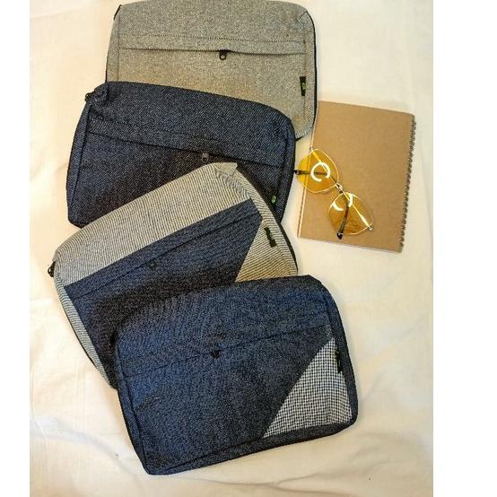 

Wow Murah Meriah.. POLOS TANPA NAMA Sampul Qur'an Makna (untuk reseller)