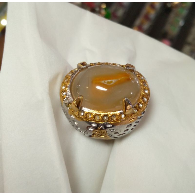 Batu cincin combong super natural