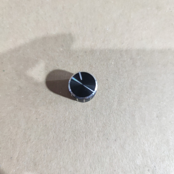 Knop potensio alumunium hitam 20mm / tutup potensio alumunium 2cm