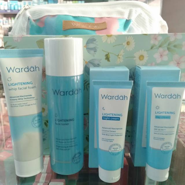 Paket Skin Care Wardah Lightening series