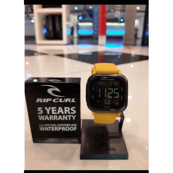 Jam tangan ripcurl next digital black yellow