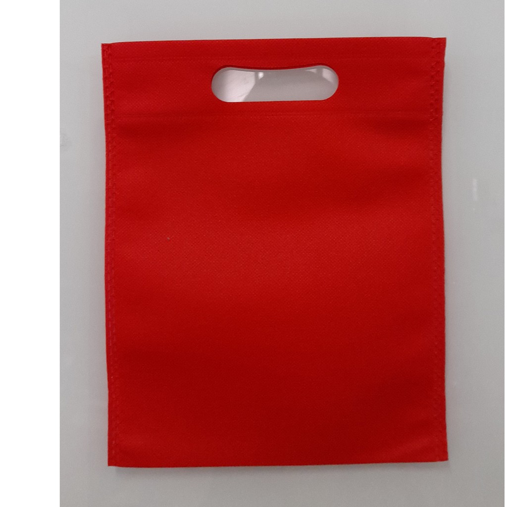 

(Kodi) Tas Press Spunbound Oval Goodie Bag Tas Belanja Warna Merah 20 cm x 25 cm