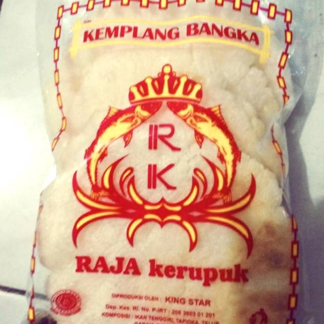 

Kerupuk kemplang Raja Kerupuk